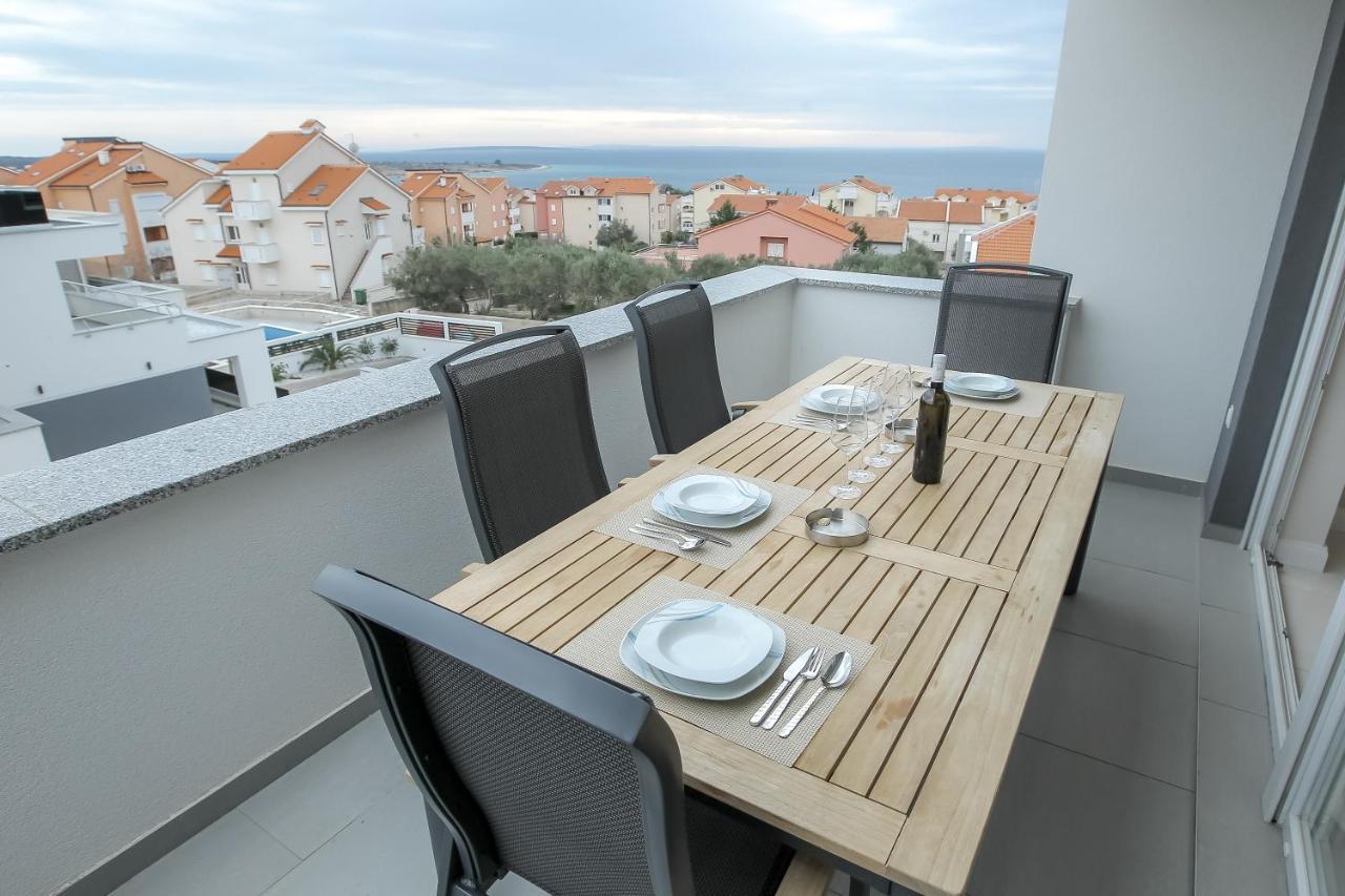 Apartments Tomana Novalja Ngoại thất bức ảnh