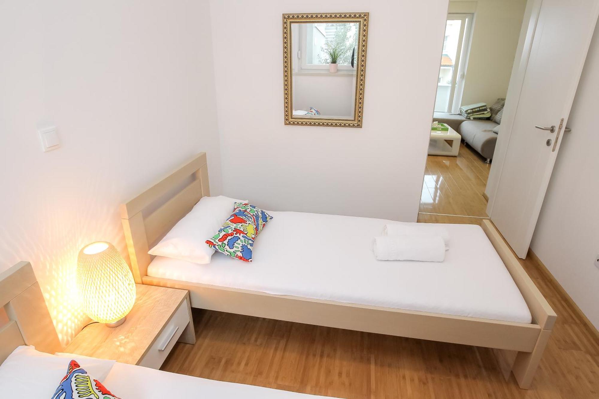 Apartments Tomana Novalja Phòng bức ảnh