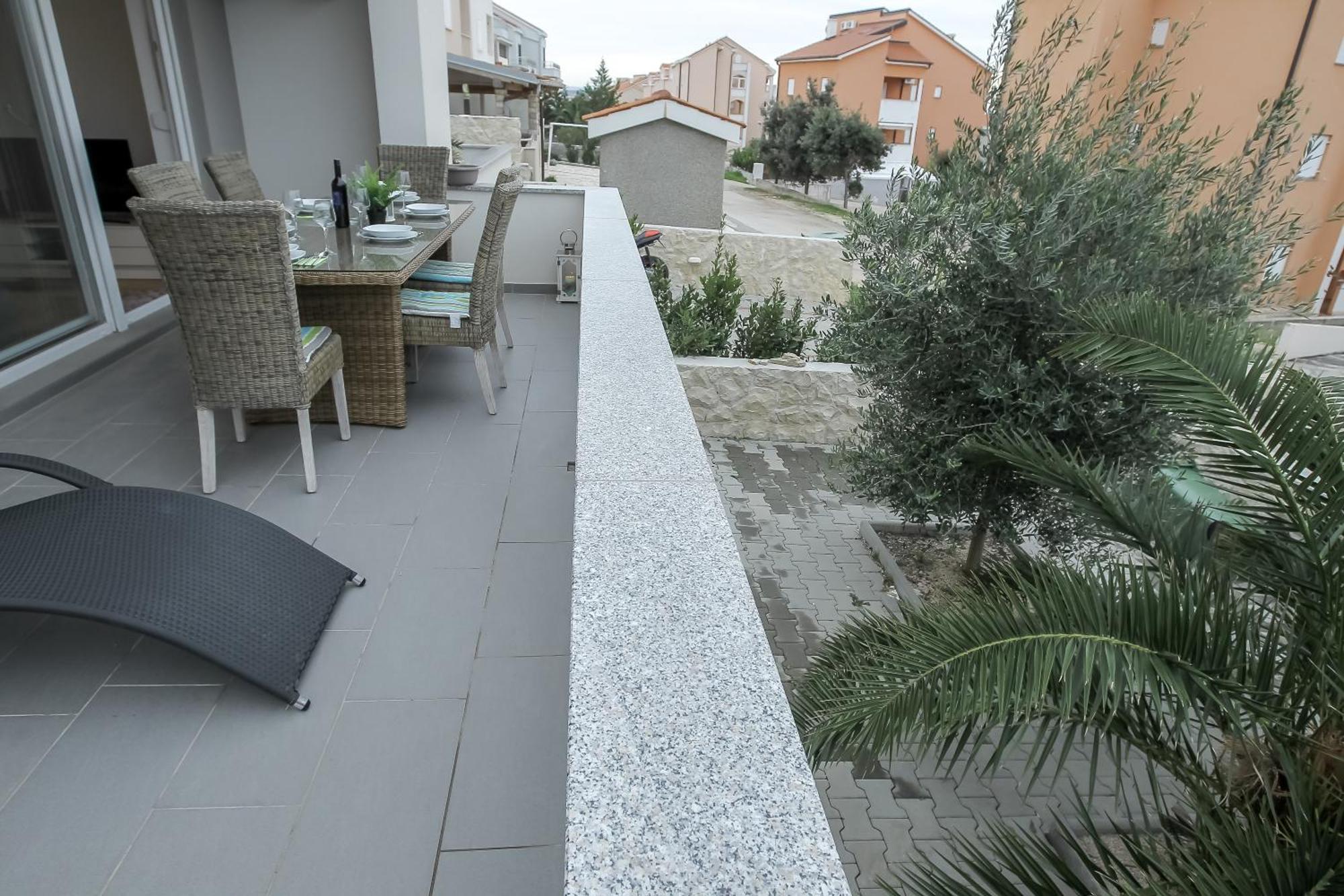 Apartments Tomana Novalja Phòng bức ảnh