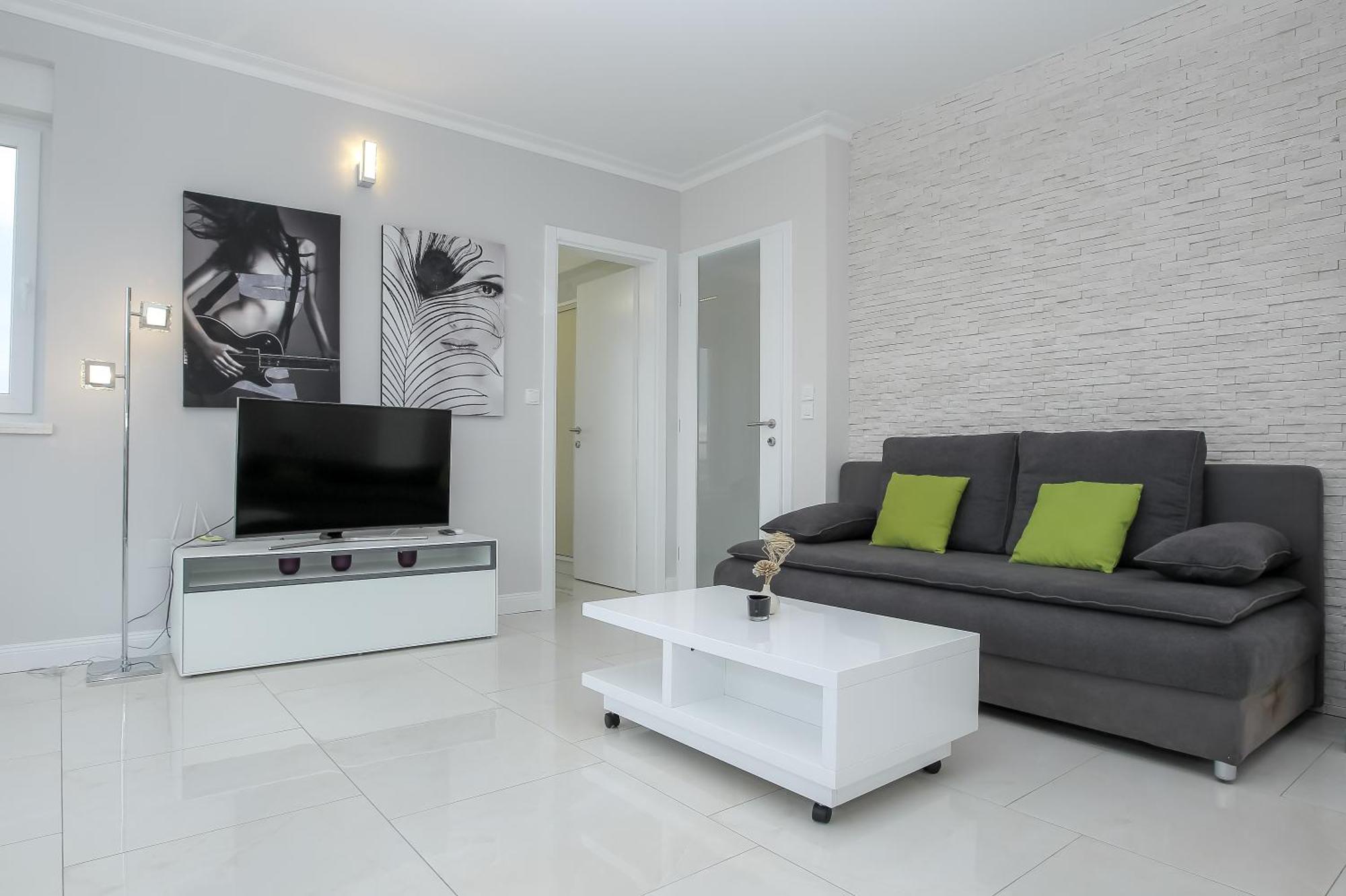 Apartments Tomana Novalja Phòng bức ảnh