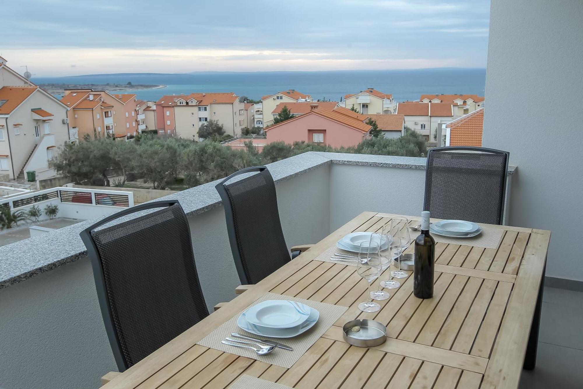 Apartments Tomana Novalja Phòng bức ảnh